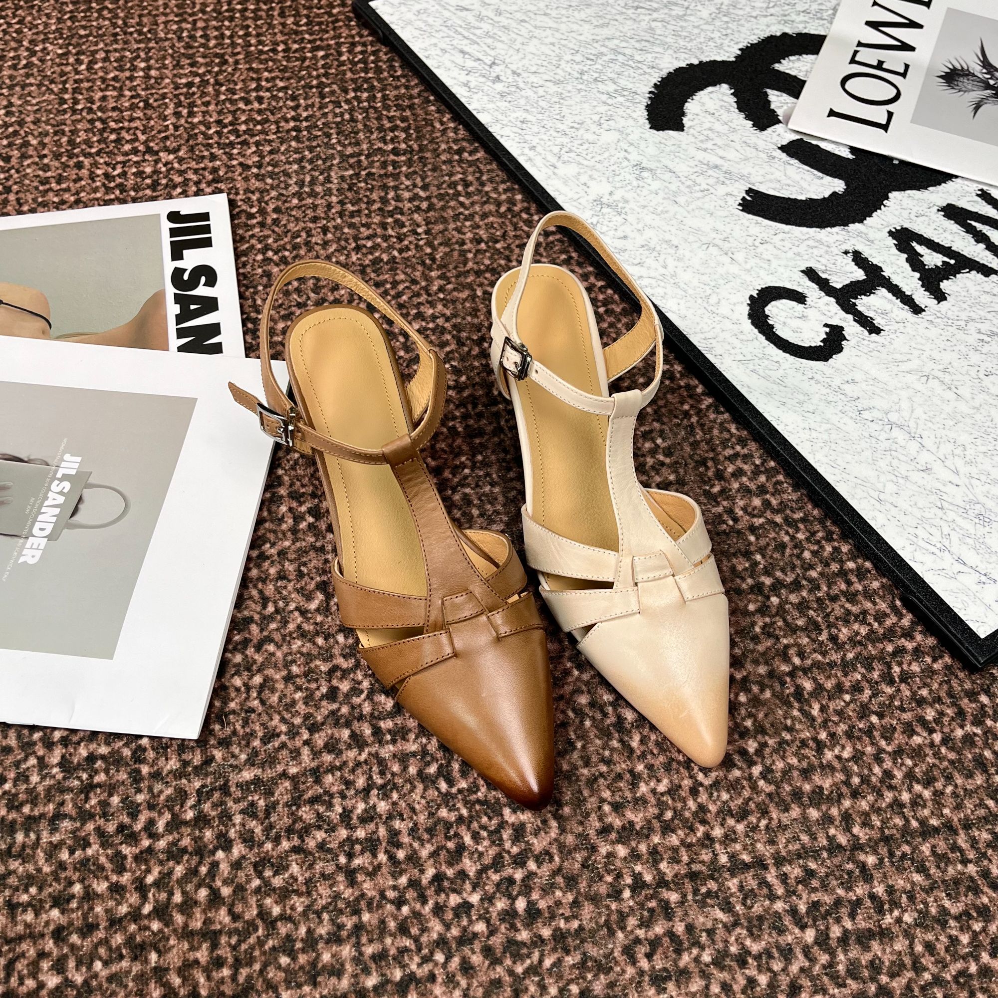 薇芙娜牛皮跟高5CM舒适百搭气质真皮罗马后空尖头凉鞋