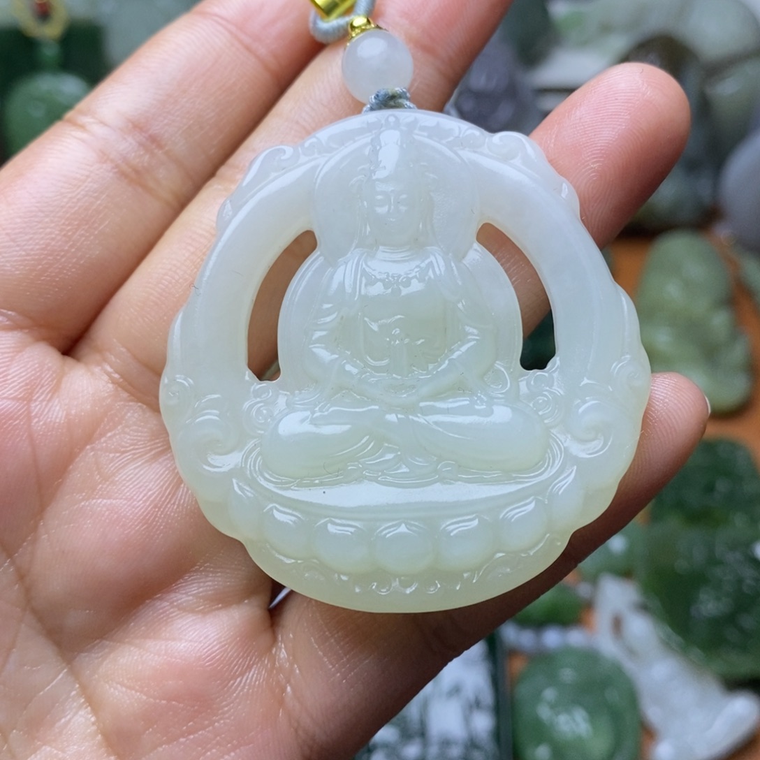 和田玉未镶嵌颈饰