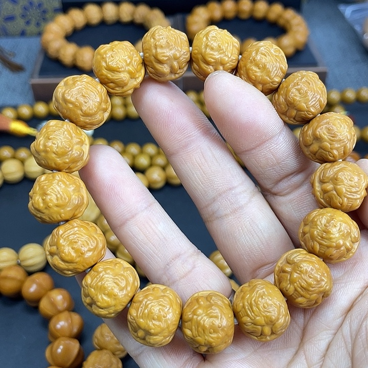 吊坠猴头核桃猴头