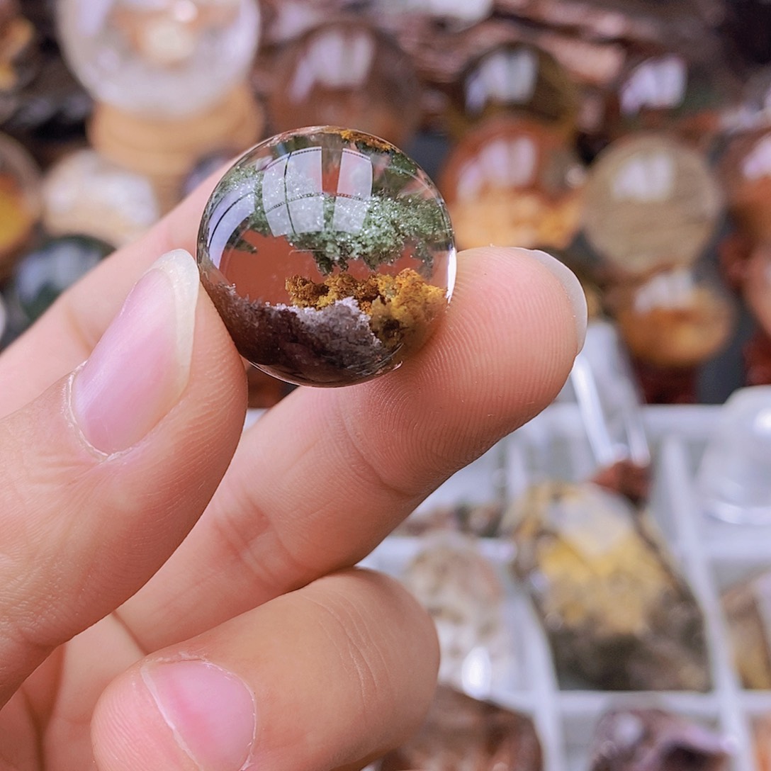 未镶嵌珠宝半成品水晶我****丫