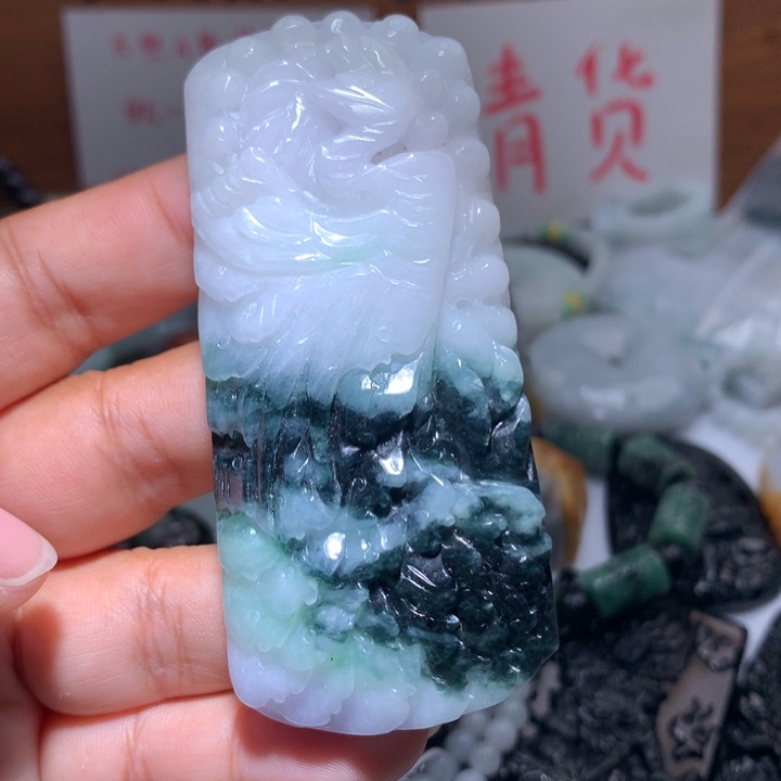 翡翠未镶嵌颈饰保真天然A货翡翠