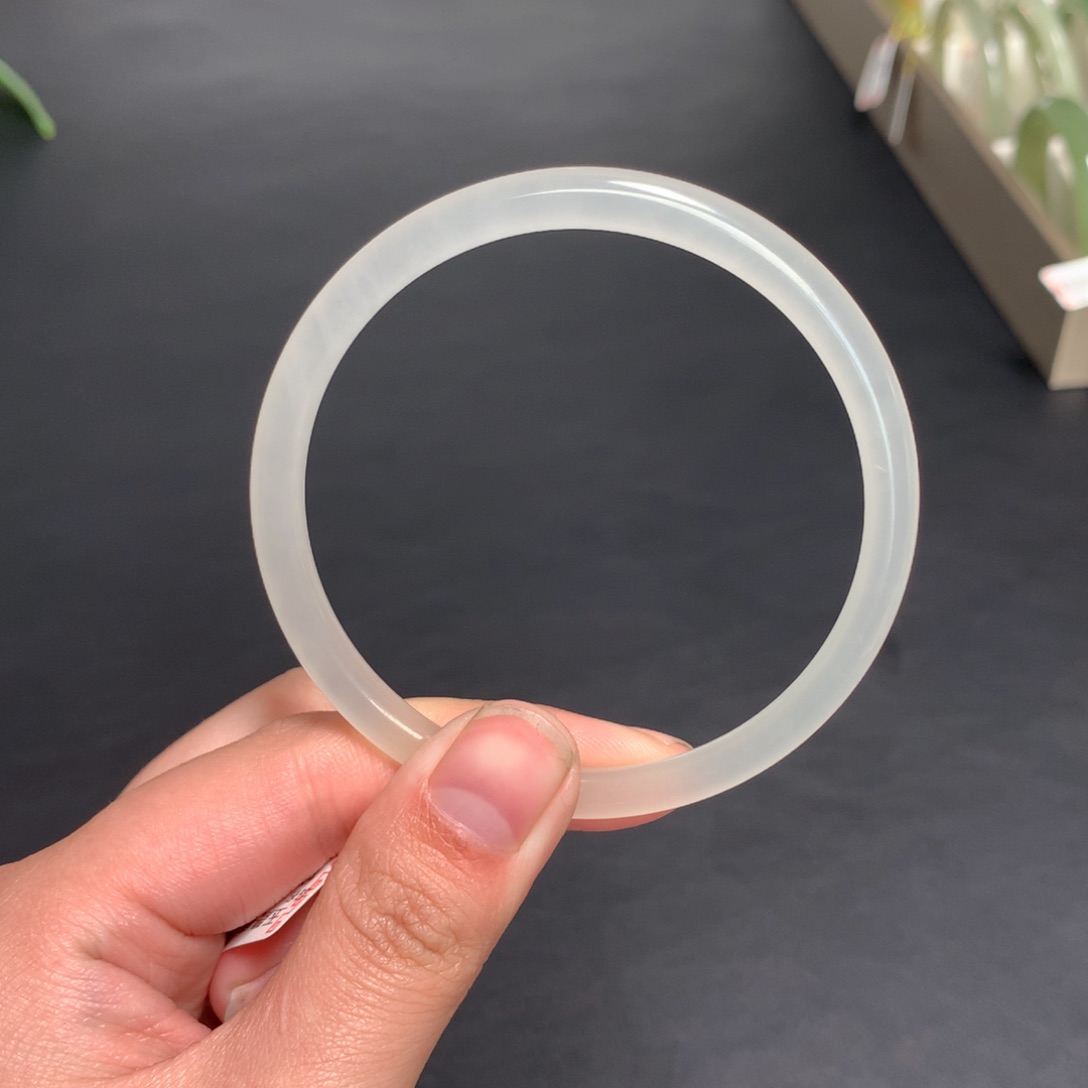 和田玉手镯未镶嵌59