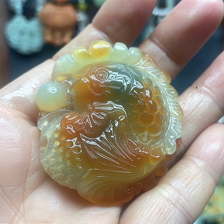 未镶嵌蛇纹石玉颈饰君*