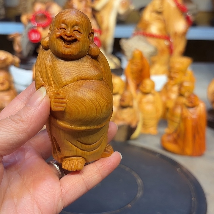 柏木太行崖柏弥勒佛