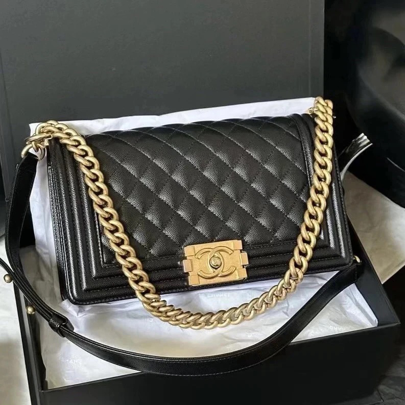 未使用 Chanel/香奈儿 黑金leboy中号 芯片款 荔枝牛皮链条单肩包