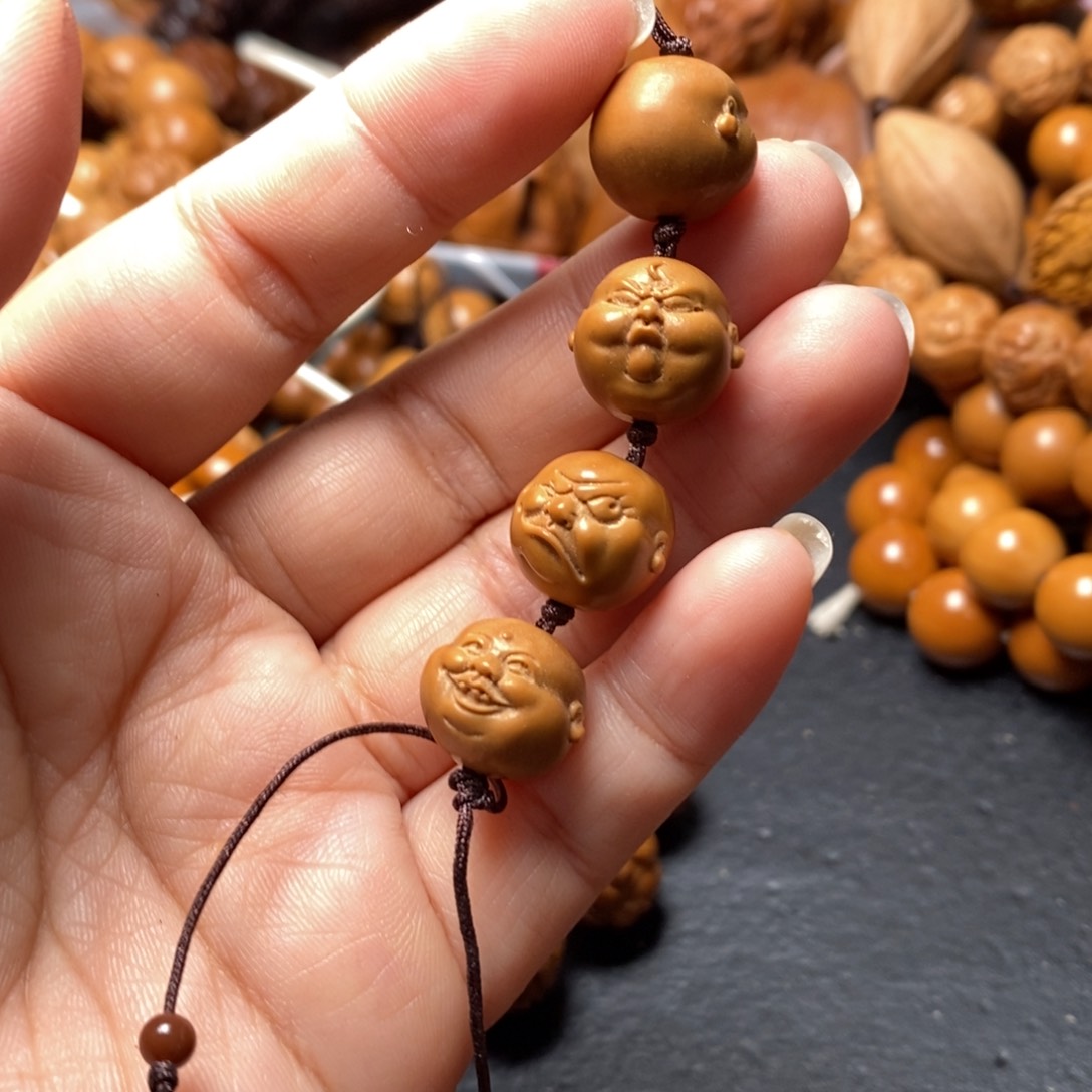 吊坠猴头核桃猴头