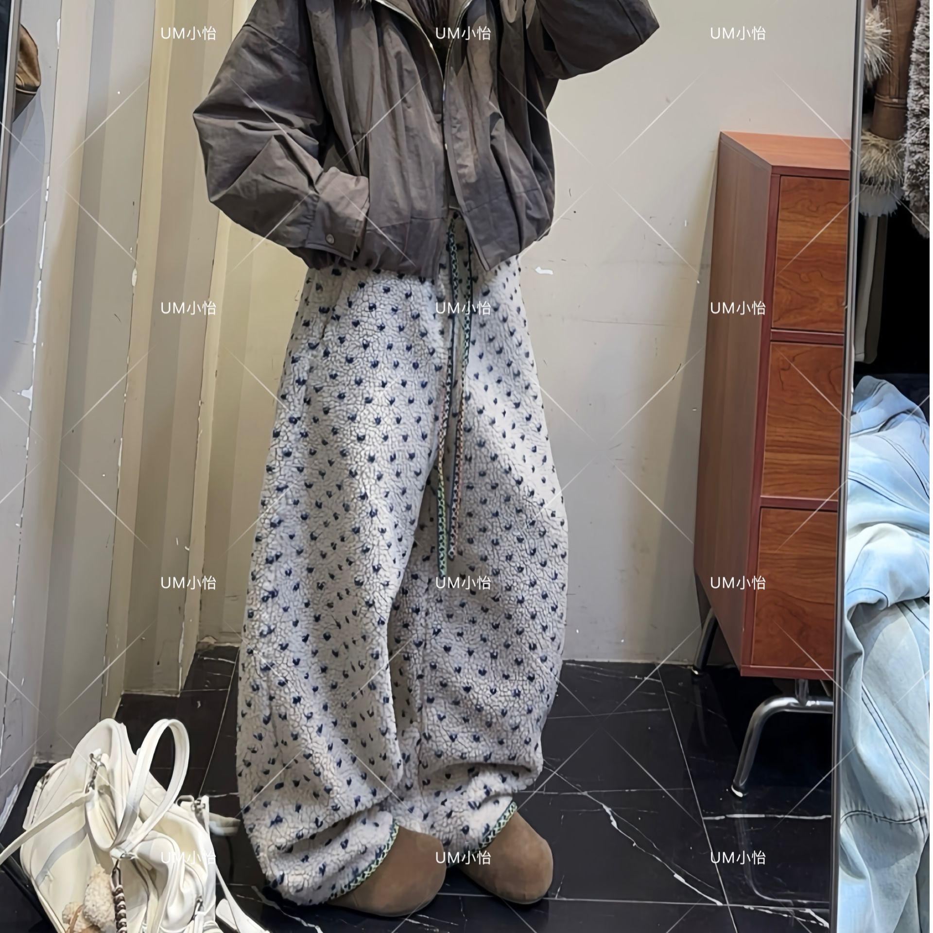 鑫怡定制【星霜漫游】冬季新款抽绳摇粒绒宽松加绒加厚休闲阔腿裤