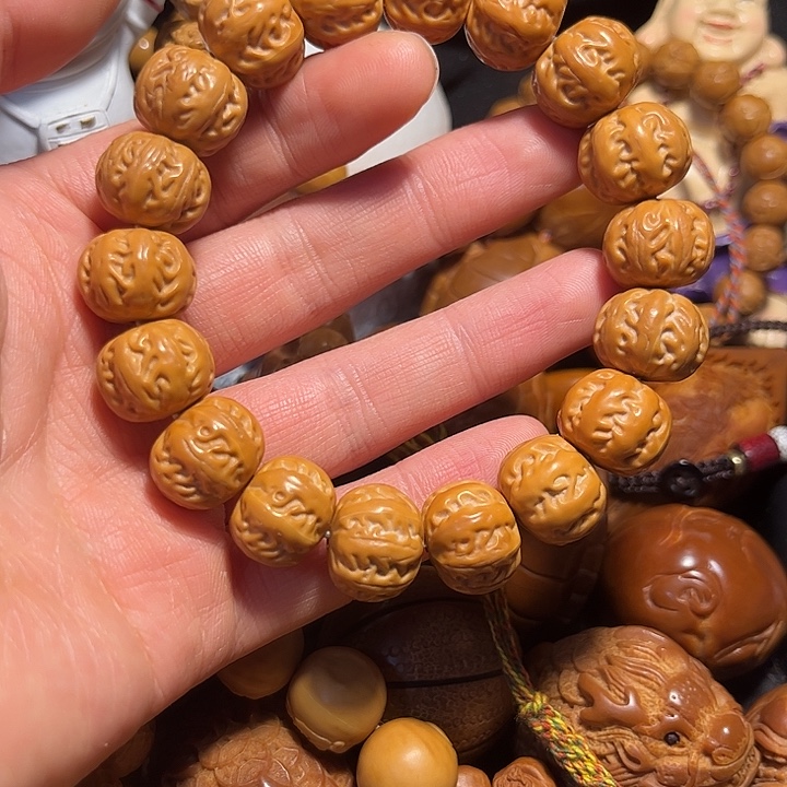 橄榄核手串/手链猴头竟把冷