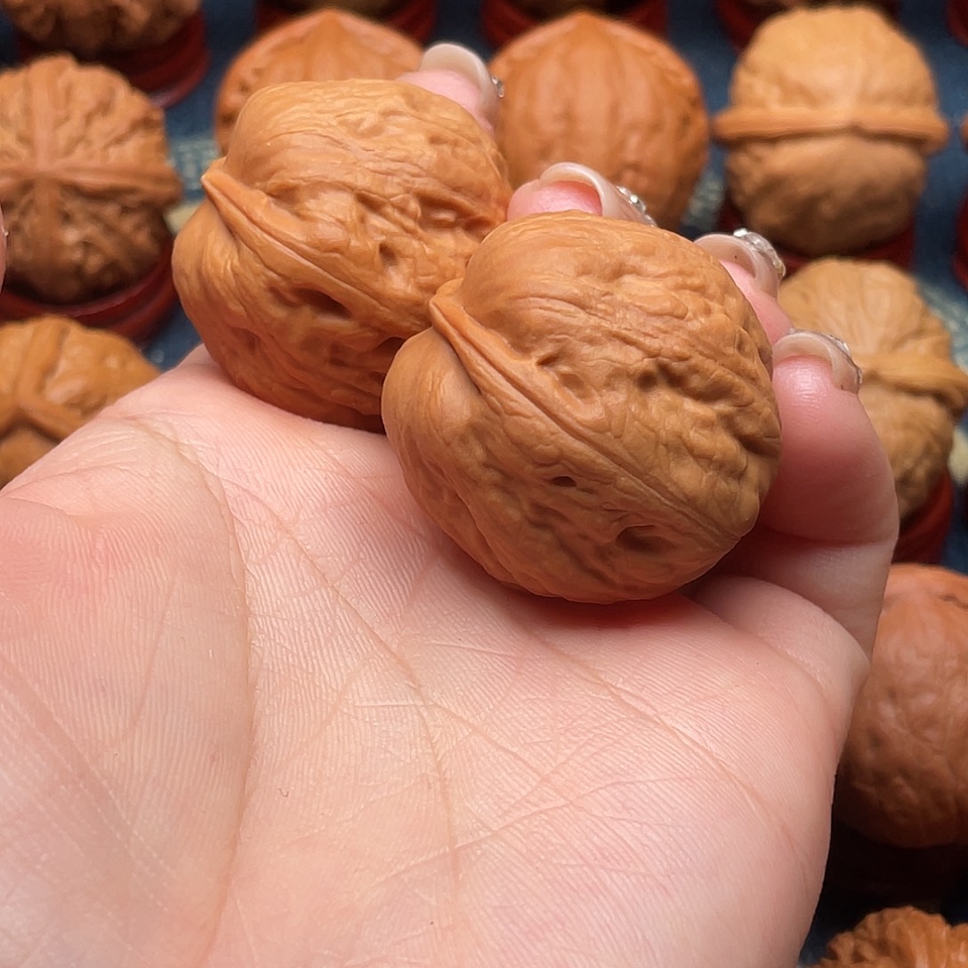 ****£文玩核桃把件精品手捻
