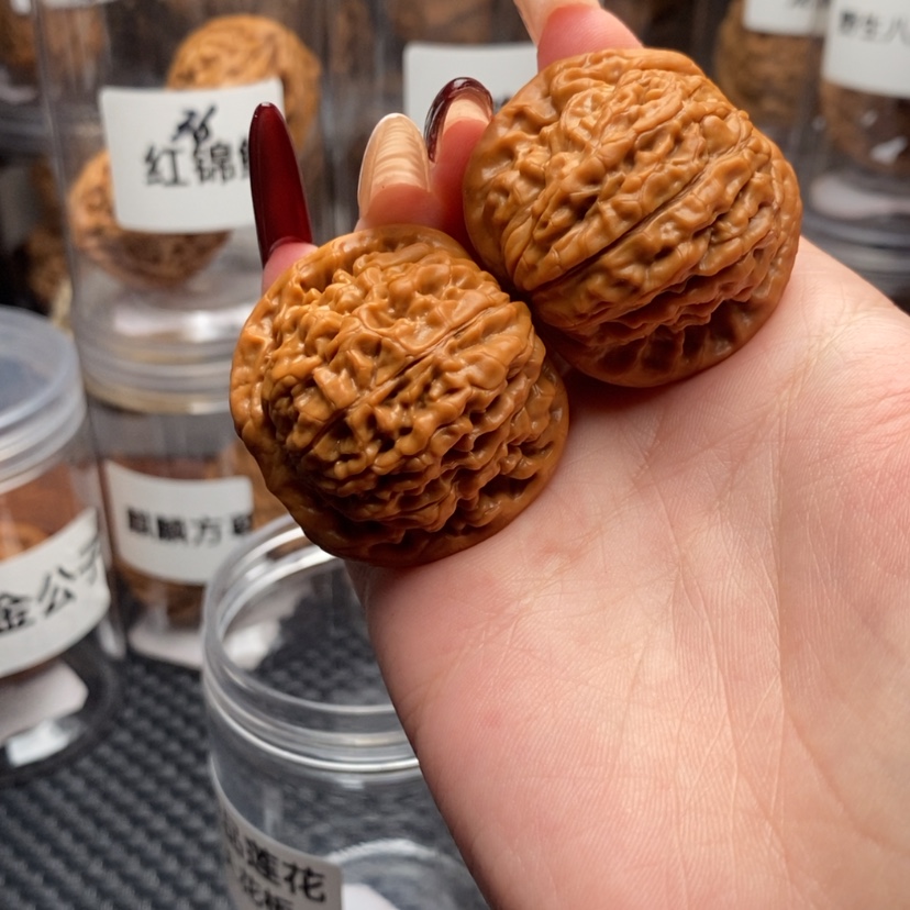 【闪购商品】核桃手串/手链吹****酒莲花