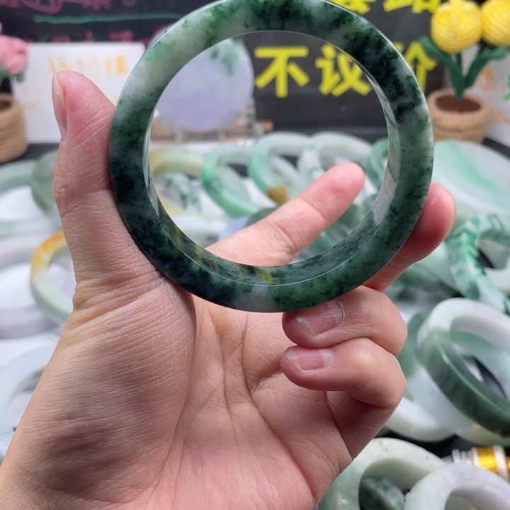 定制翡翠翡翠未镶嵌