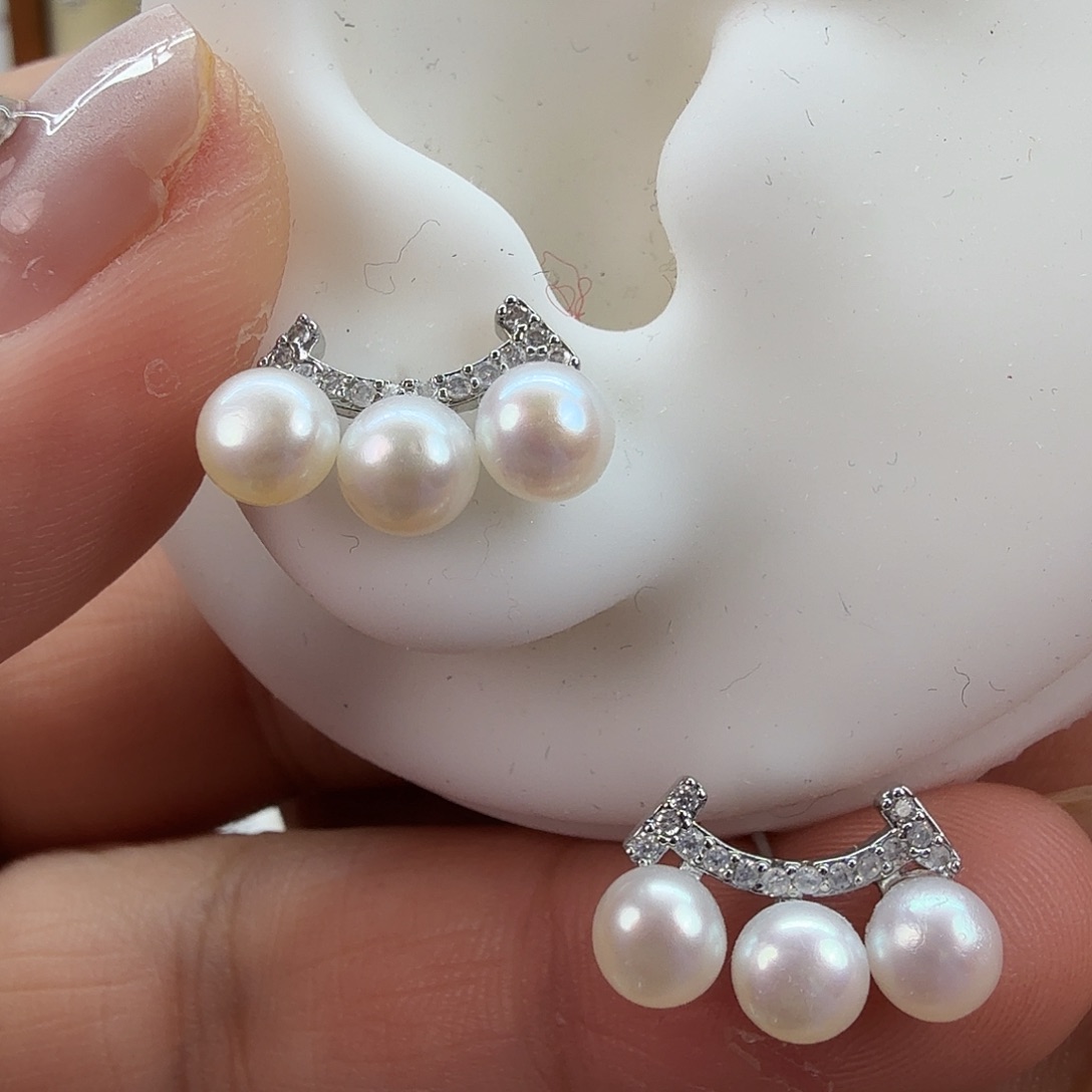 未镶嵌耳饰淡水珍珠