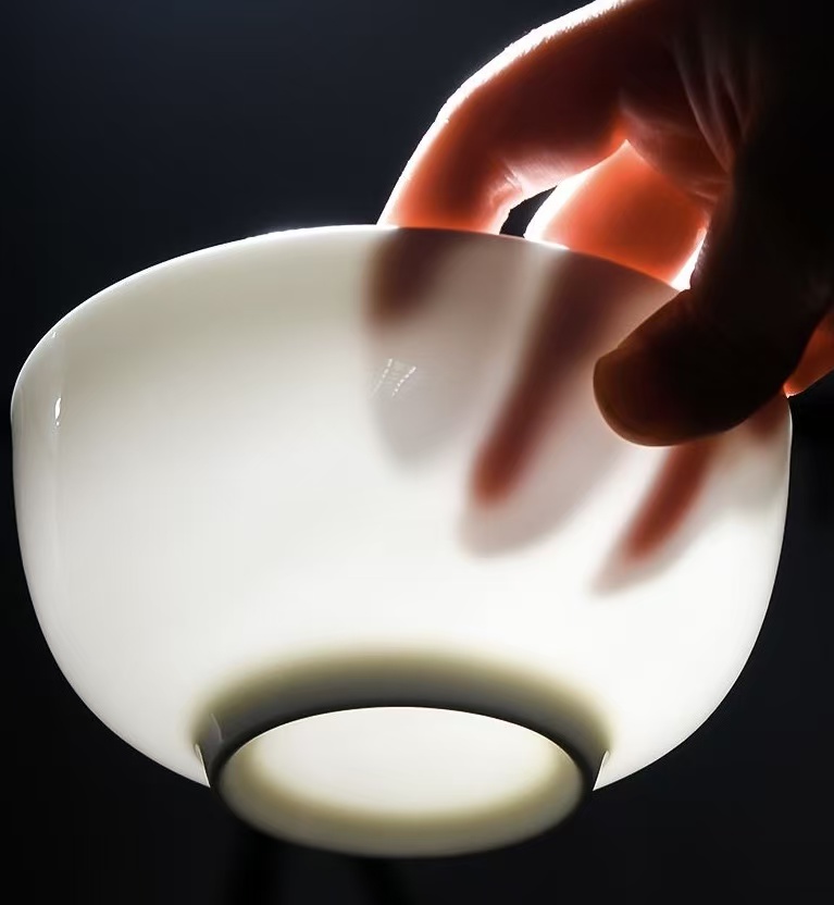 简约风纯白骨瓷饭碗陶瓷盘子家用汤碗拌面碗吃饭米饭碗防烫高脚