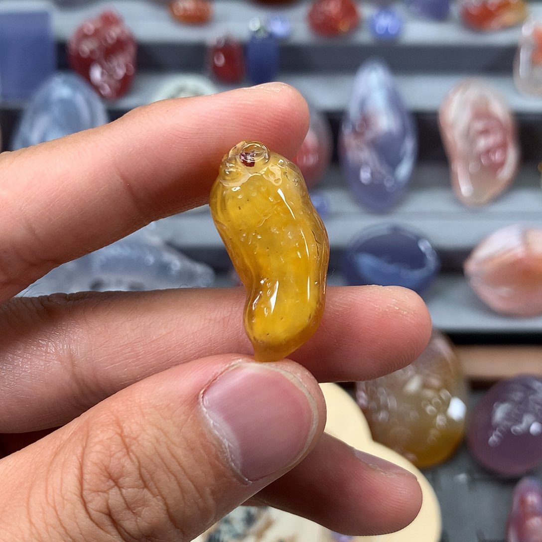 玛瑙/玉髓颈饰未镶嵌