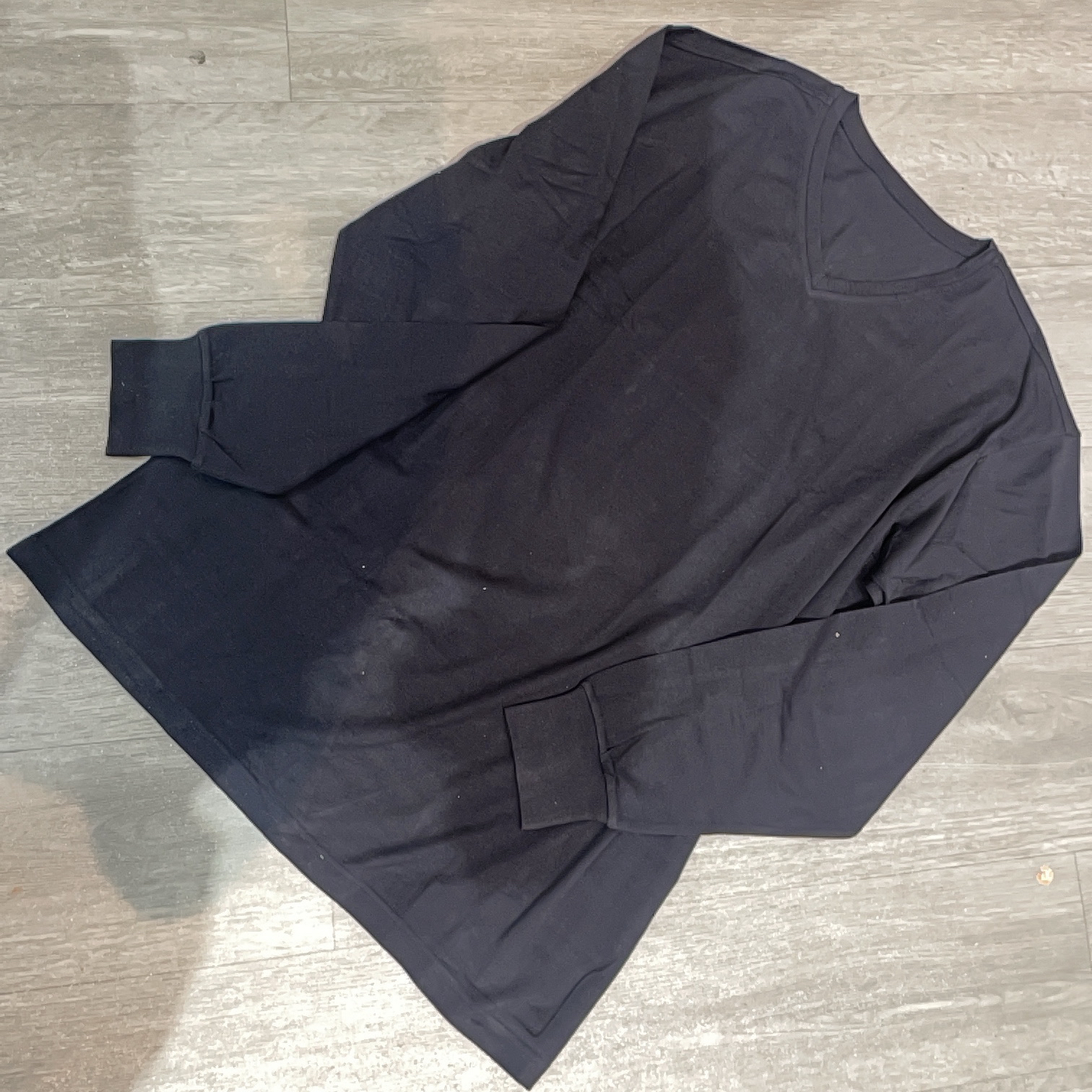 男女同款V领宽松长袖打底T恤衫-果梓629