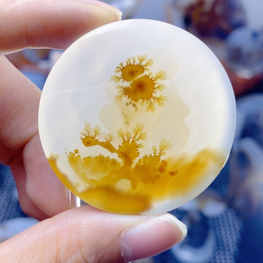 玛瑙/玉髓未镶嵌珠宝奇石