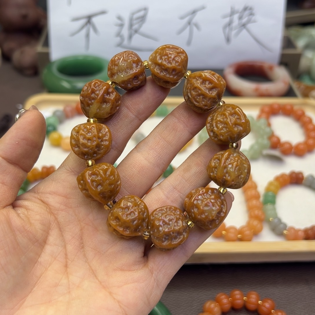 未镶嵌手镯石英岩玉原