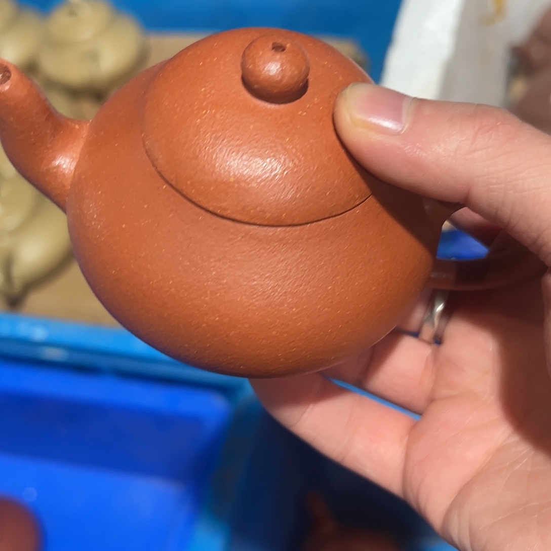 紫砂茶壶紫砂的味道很