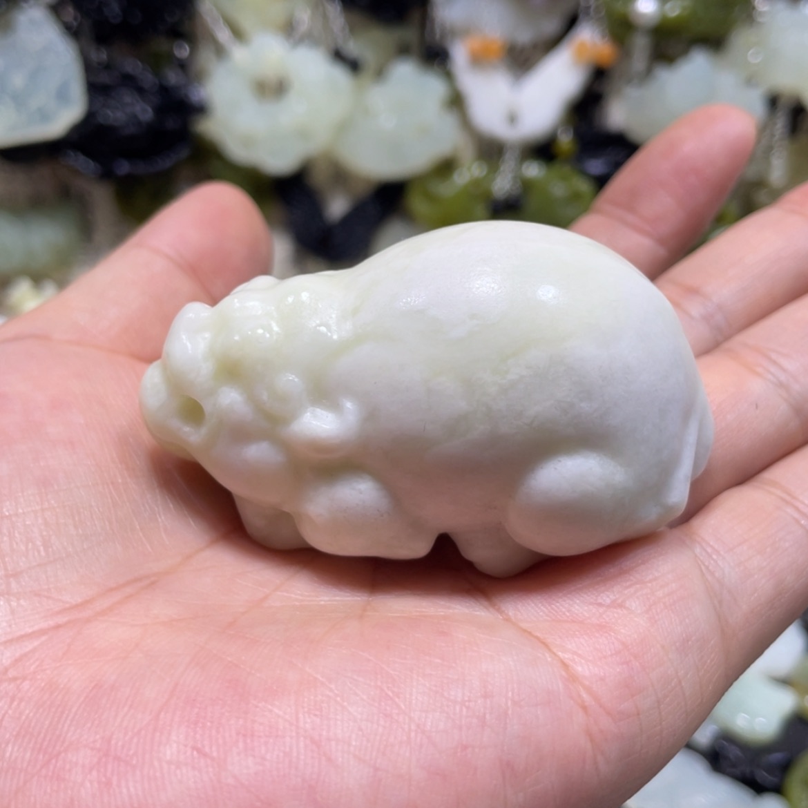 【闪购商品】岫玉颈饰未镶嵌68手把