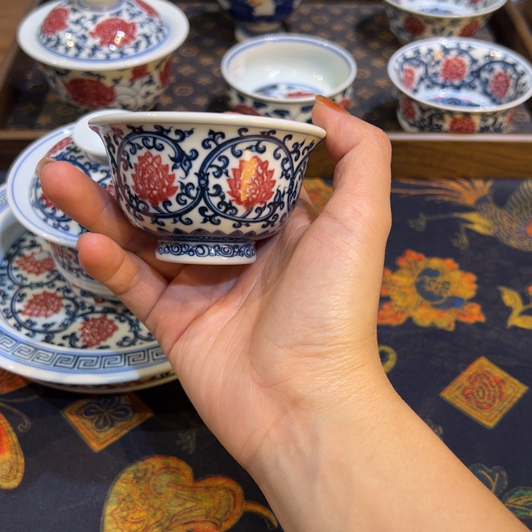 景德镇陶瓷手工手绘