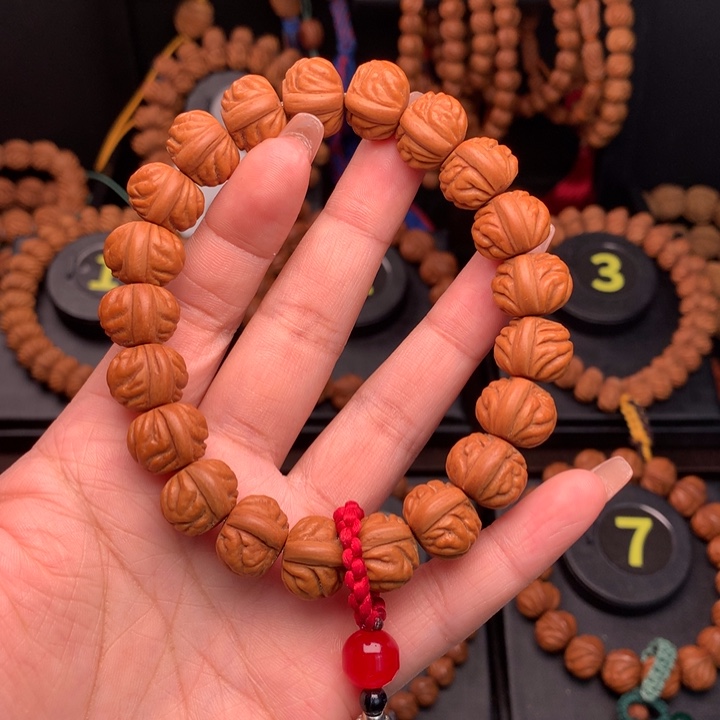 桃核吊坠1.4野生新品