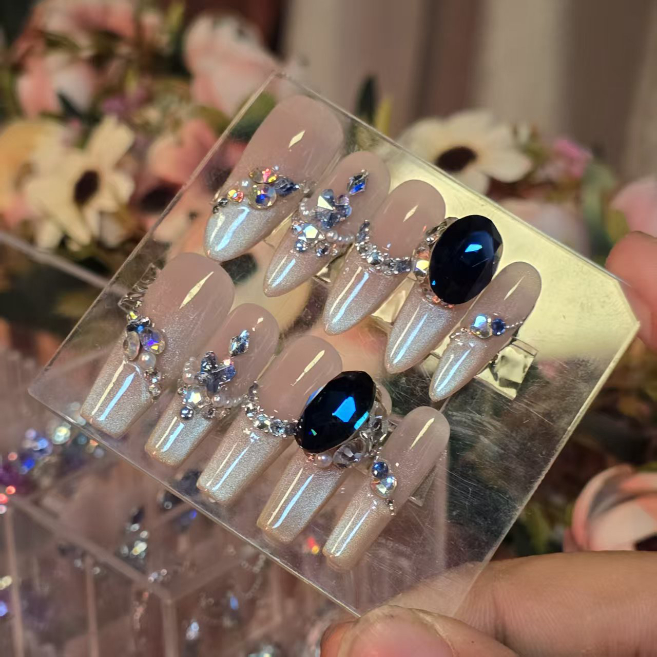 碧海沉香丶202月光(施华洛)国版丶奥杰丶纯手工穿戴甲