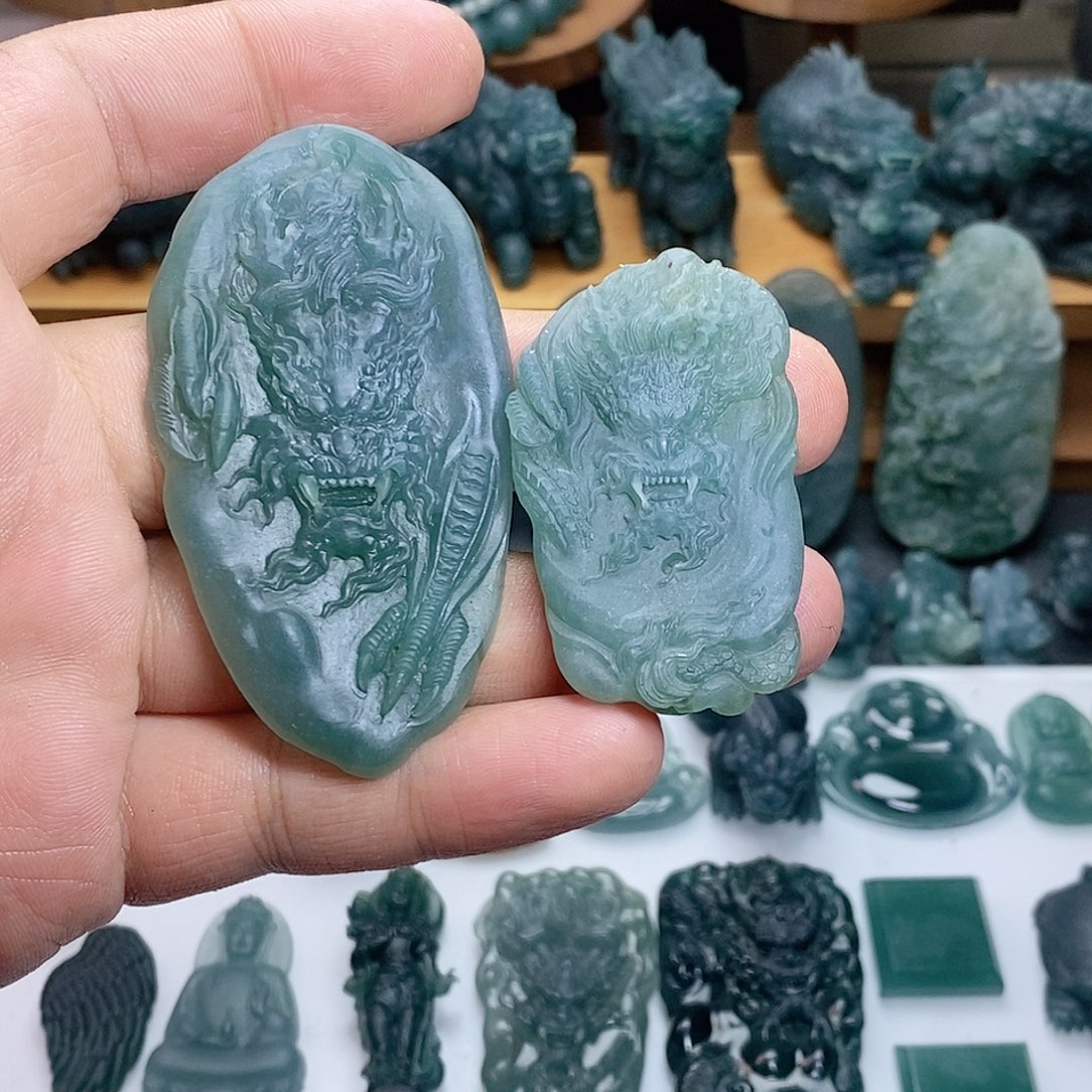 设***程定制翡翠未镶嵌龙牌