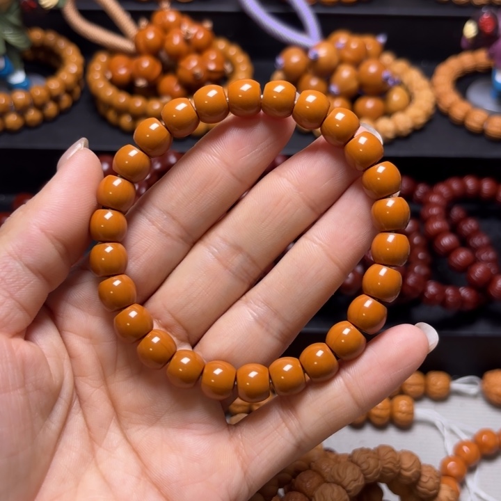 一***柔吊坠猴头核桃猴头