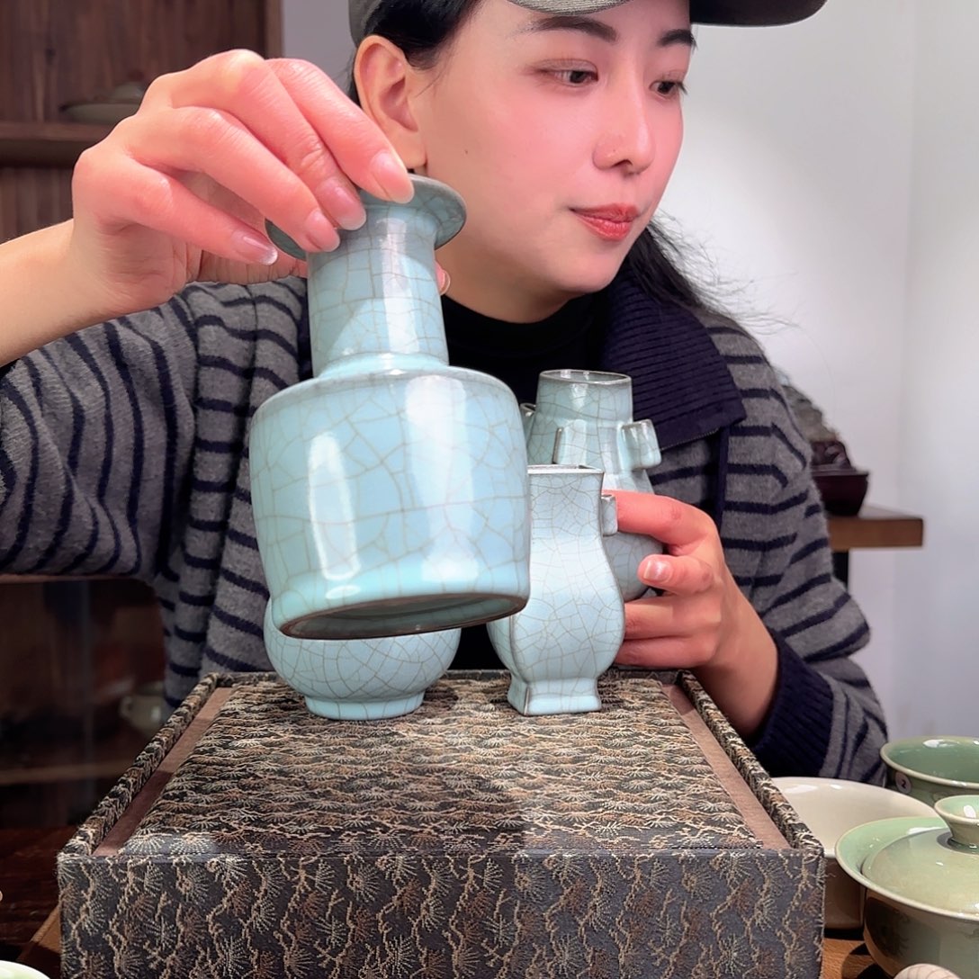 瓷摆件官窑开片养线条