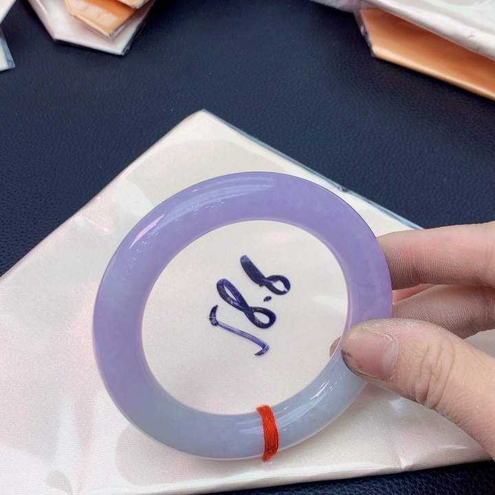 翡翠未镶嵌手镯翡翠手镯