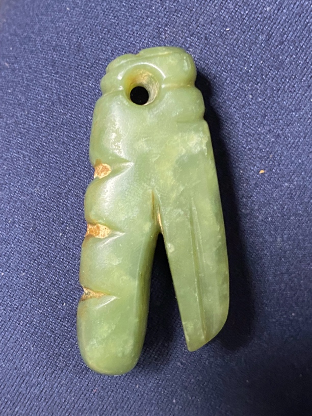 红山文化风格蝗虫型件