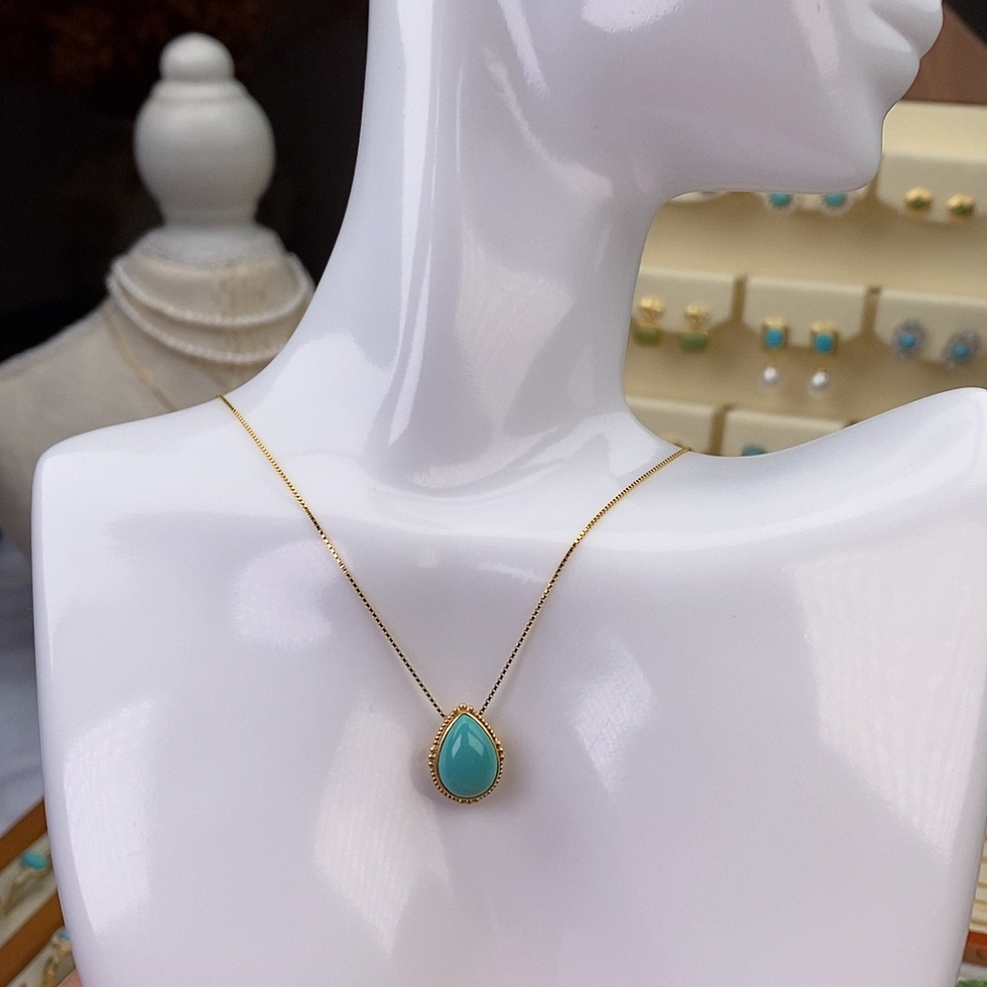 绿松石颈饰18K金镶嵌