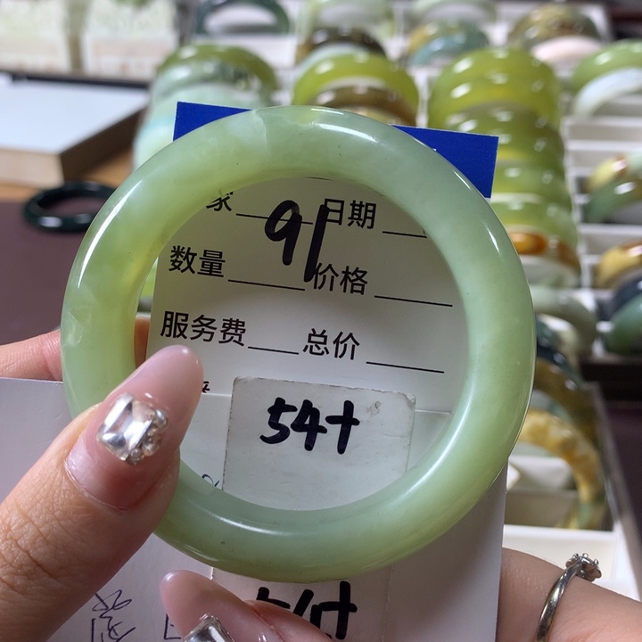 蛇纹石玉手镯未镶嵌91