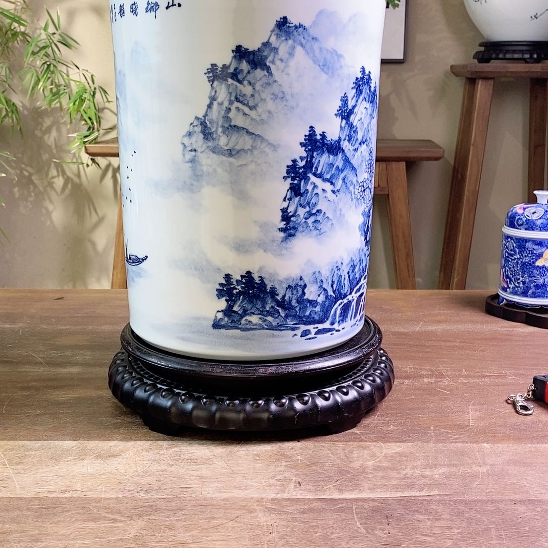 【闪购商品】小**怪景德镇陶瓷家用摆件