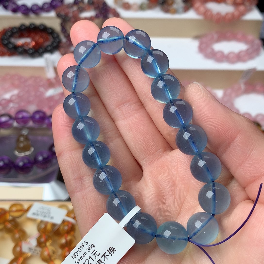 水晶手串未镶嵌旋****果海蓝宝