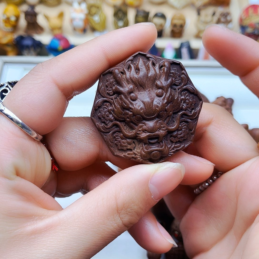 香榧木手工打磨配饰