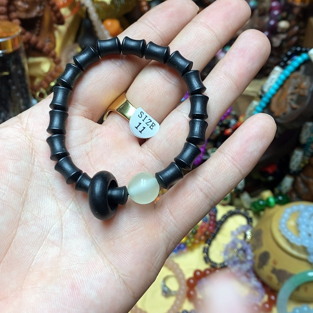 滴血莲花菩提吊坠