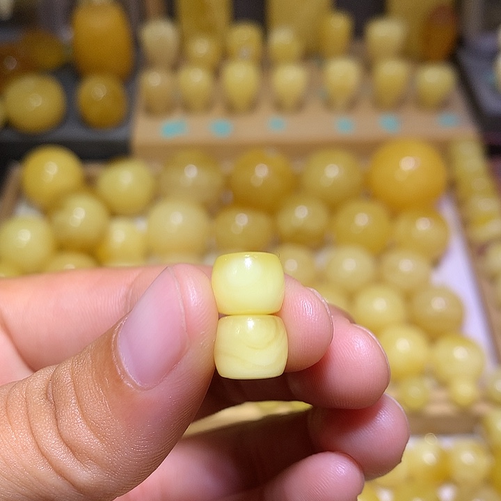 裸石蜜蜡未镶嵌天然俄料金白妖花蜜蜡精工直切9.5