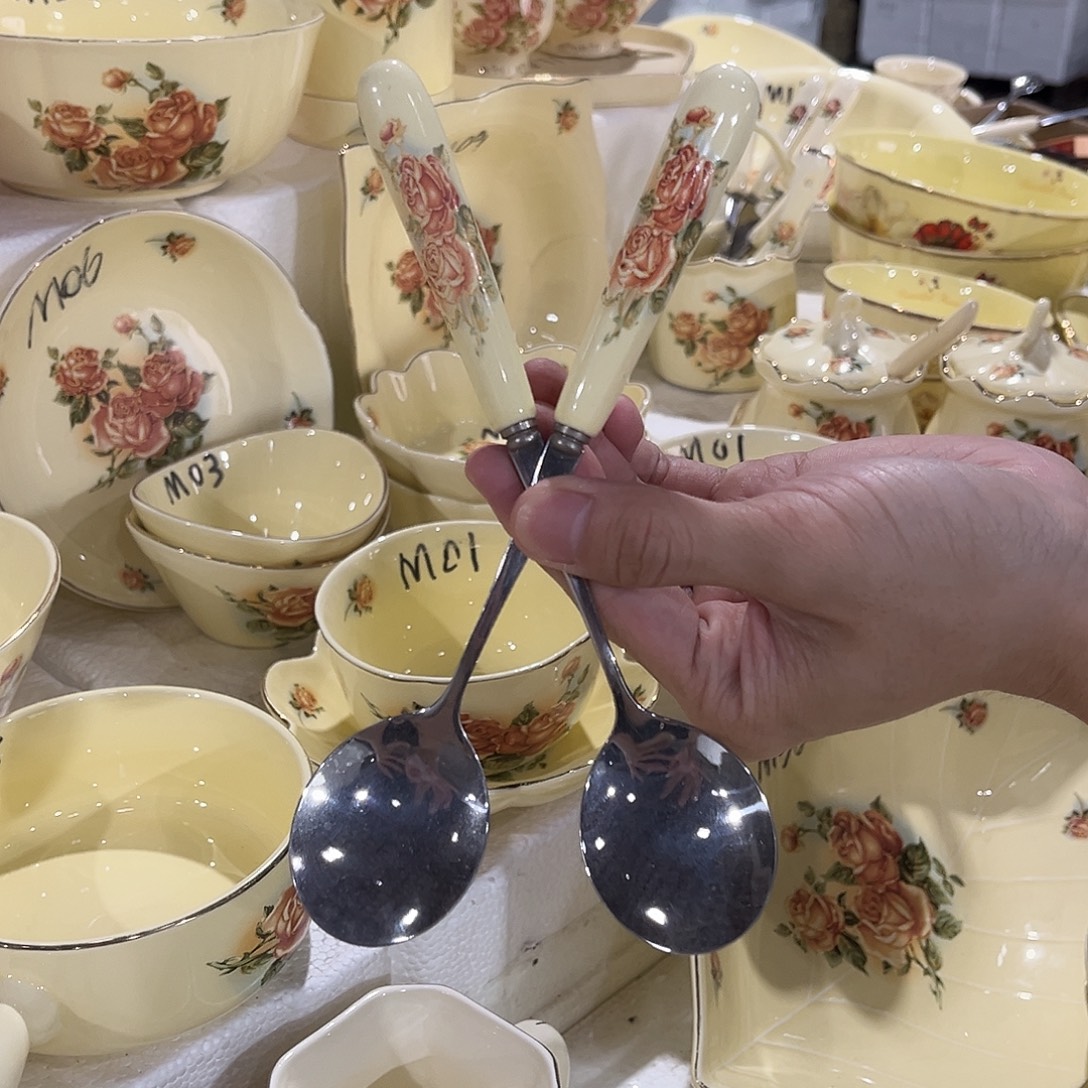 星博陶瓷有限公司