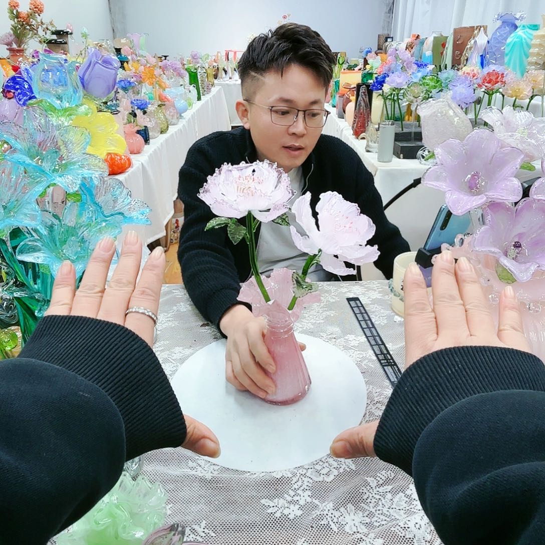老***虎福利不退不换琉璃艺术品