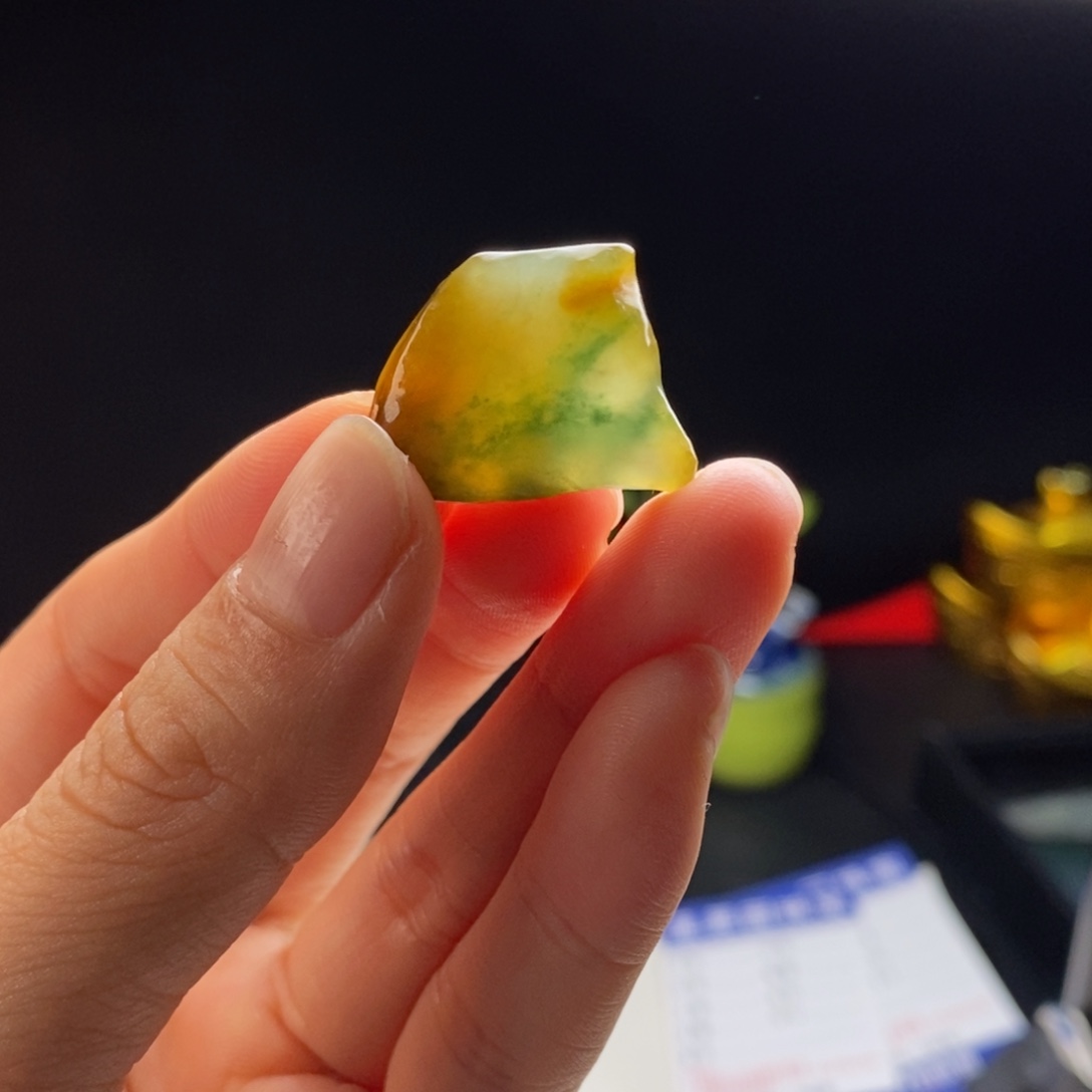 定制翡翠未镶嵌包工