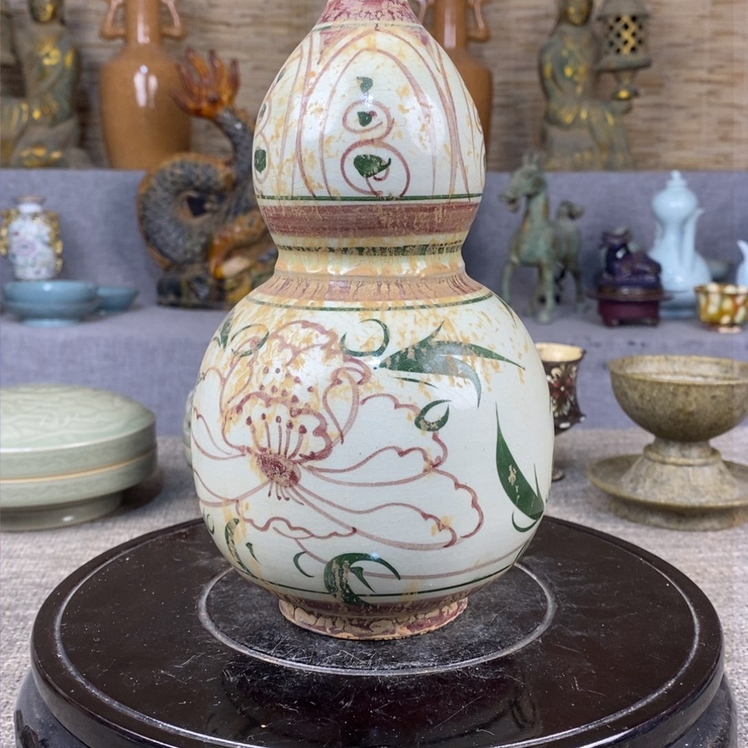 摆件陶瓷艺术家的作品