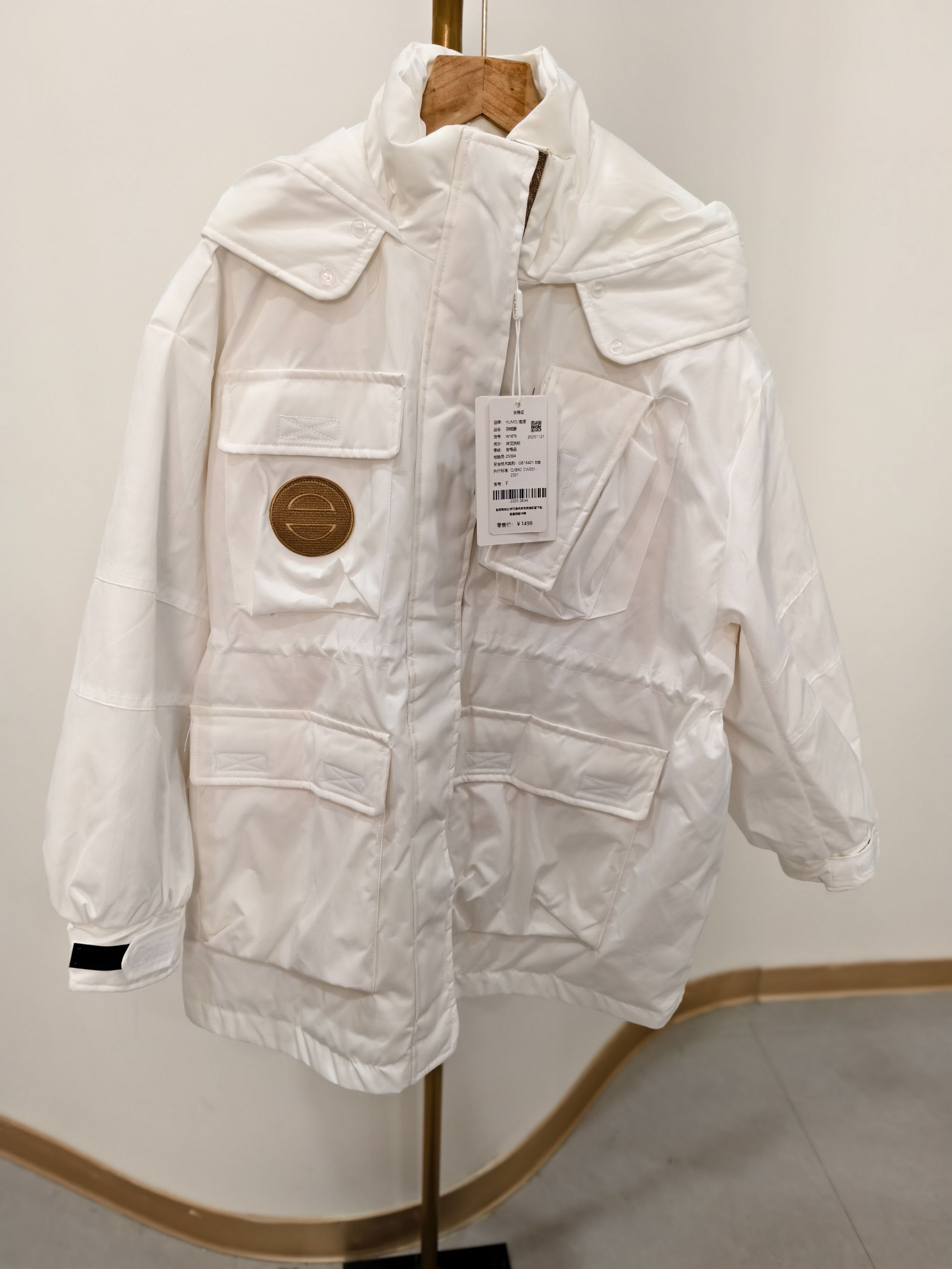 W1688女款保暖中长款连帽