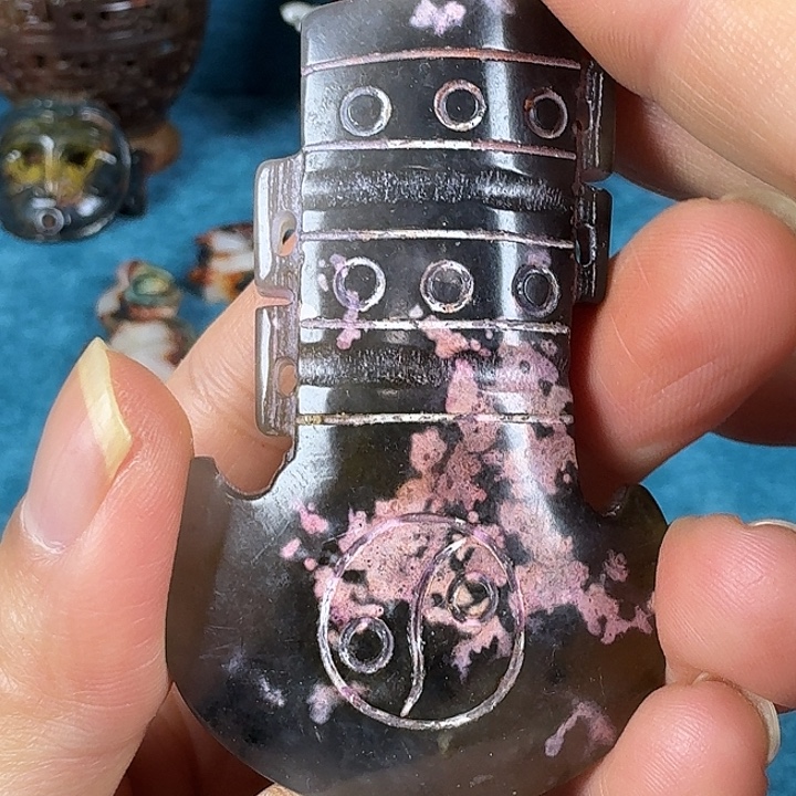 和田玉（糖玉）未镶嵌挂件