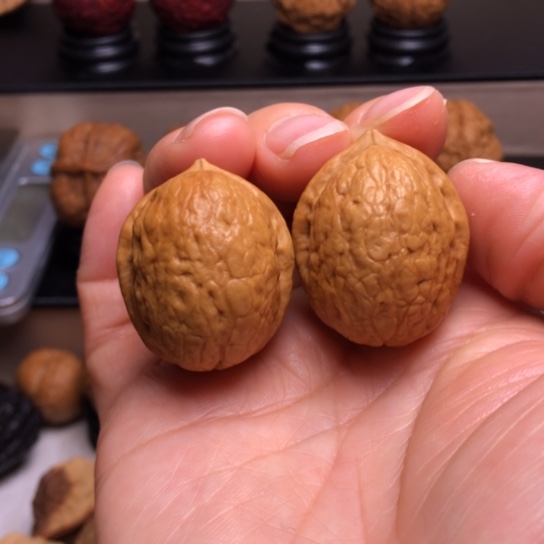 文玩核桃把件小屁桃32