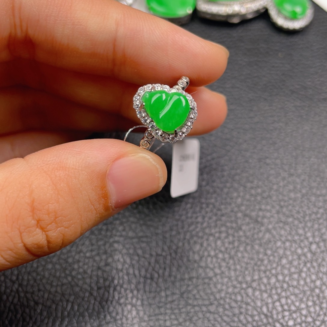 翡翠吊坠(不含链)银S925镶嵌