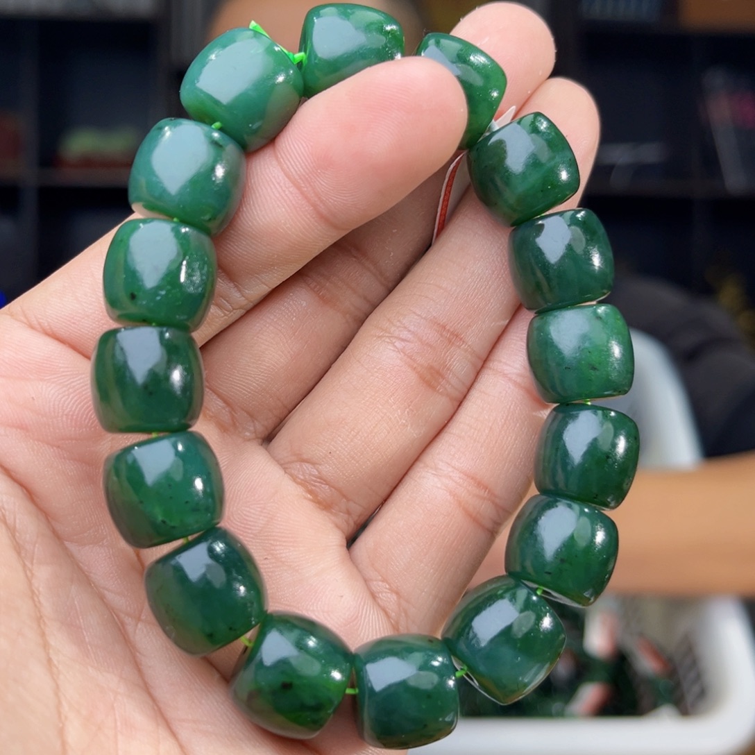 和田玉未镶嵌手串天然和田玉俄罗斯乌兰海碧玉料卡14直切