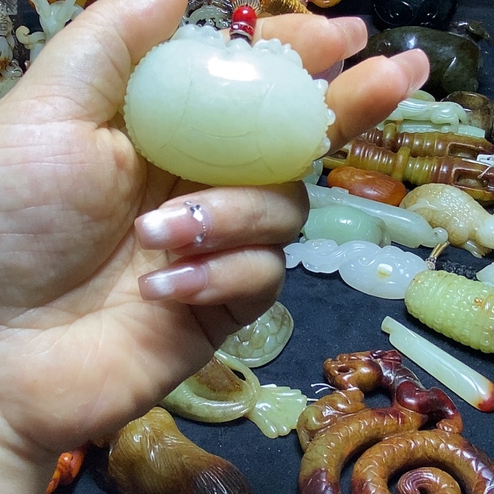 白玉菩提吊坠平**生感谢支持