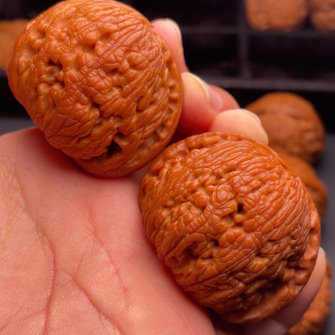 文玩核桃把件秦岭山脉