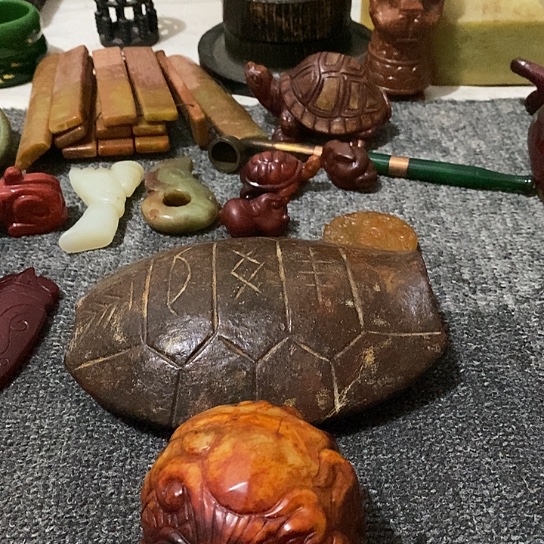 白玉菩提吊坠余****路吊坠